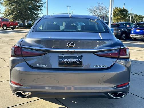 2021 Lexus ES 350 Base