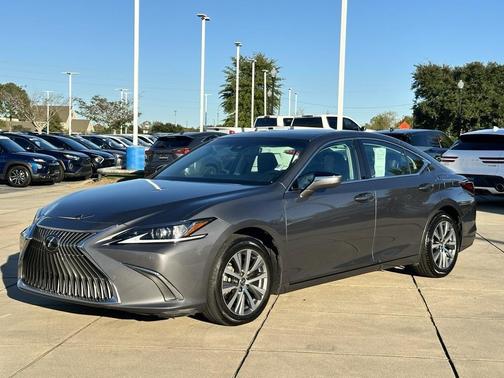 2021 Lexus ES 350 Base