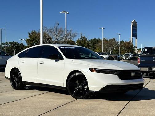 2025 Honda Accord Hybrid Base