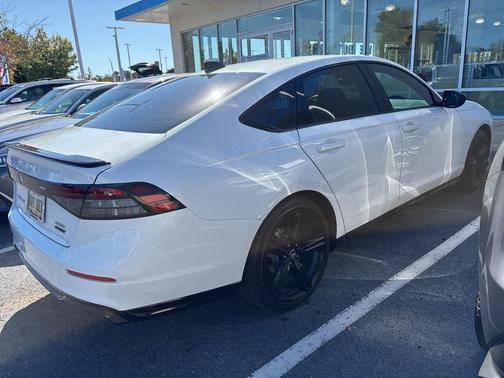 2025 Honda Accord Hybrid Base