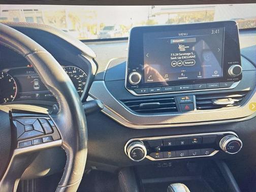 2024 Nissan Altima SR FWD