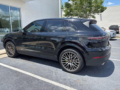 Black 2019 Porsche Cayenne Cayenne E-Hybrid