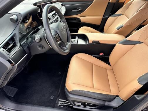 2024 Lexus ES 350 Base