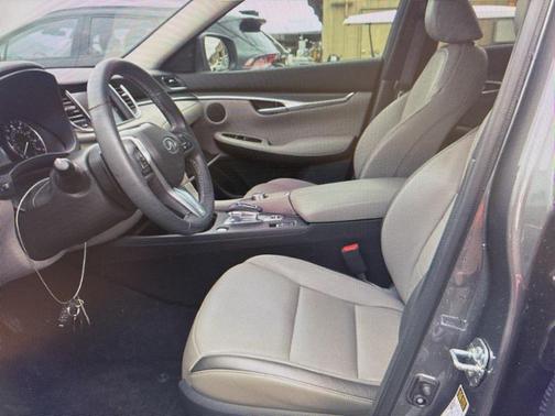 2025 INFINITI QX50 Luxe AWD