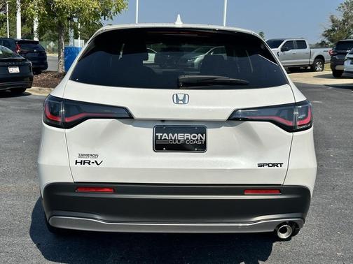 2026 Honda HR-V 2WD Sport