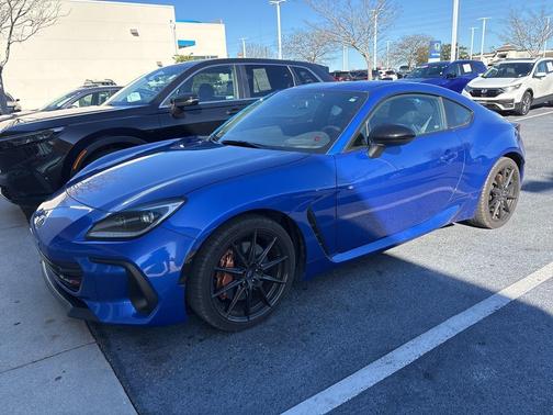 2024 Subaru BRZ tS