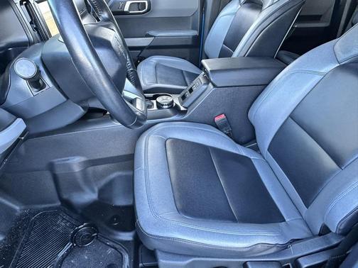 2022 Ford Bronco Black Diamond