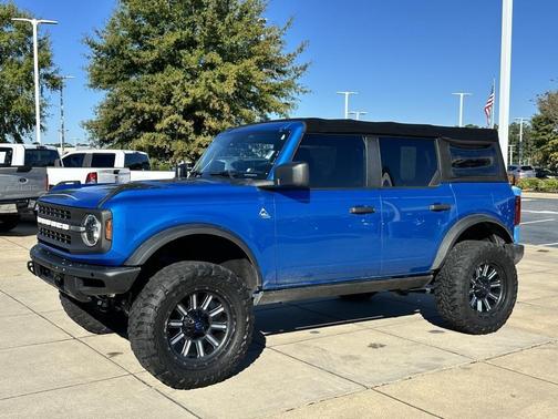 2022 Ford Bronco Black Diamond