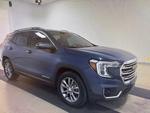 Downpour Metallic 2024 GMC Terrain SLT