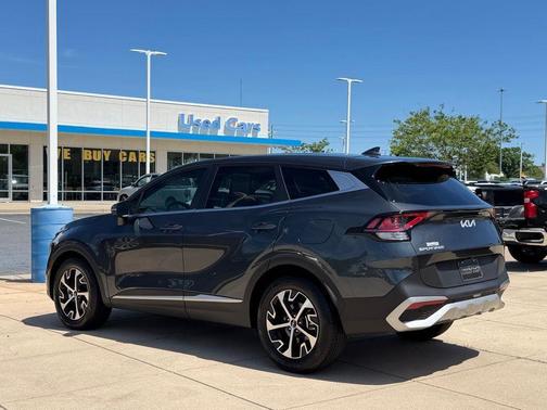 2024 Kia Sportage EX