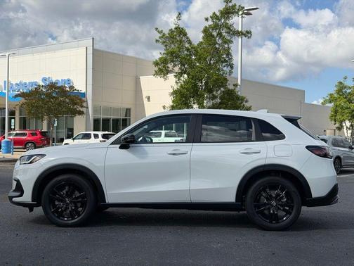 Platinum White Pearl 2026 Honda HR-V 2WD Sport