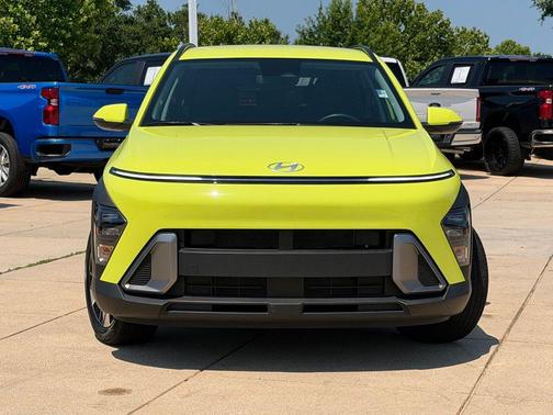 Neoteric Yellow 2024 Hyundai KONA SEL