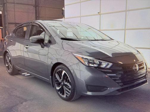 2024 Nissan Versa 1.6 S