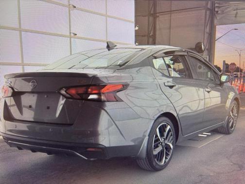 2024 Nissan Versa 1.6 S