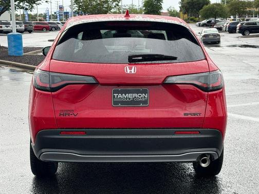 Milano Red 2027 Honda HR-V Sport