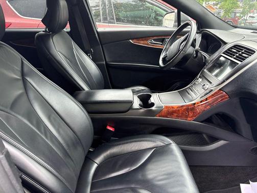 Magnetic Gray Metallic 2018 Lincoln MKX Select