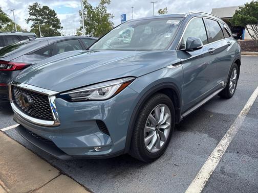 2022 INFINITI QX50 LUXE