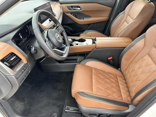 2024 Nissan Rogue Platinum