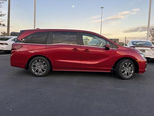 2025 Honda Odyssey Touring