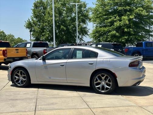 2015 Dodge Charger SXT