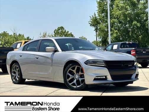 2015 Dodge Charger SXT