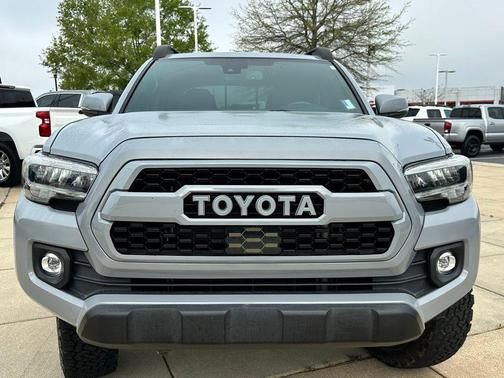 Cement 2021 Toyota Tacoma TRD Off Road