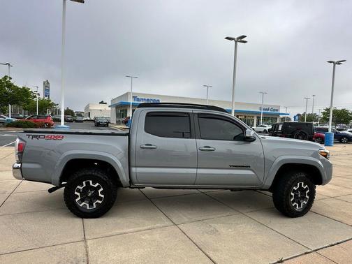 Cement 2021 Toyota Tacoma TRD Off Road