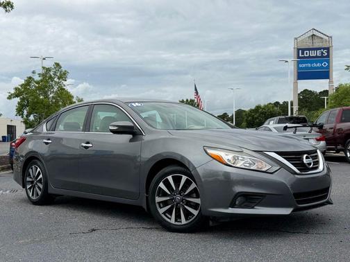 Gun Metallic 2016 Nissan Altima 2.5 SL
