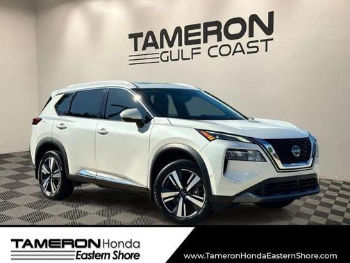 Pearl White Tricoat 2023 Nissan Rogue SL