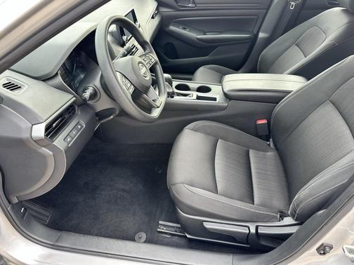 2023 Nissan Altima S FWD