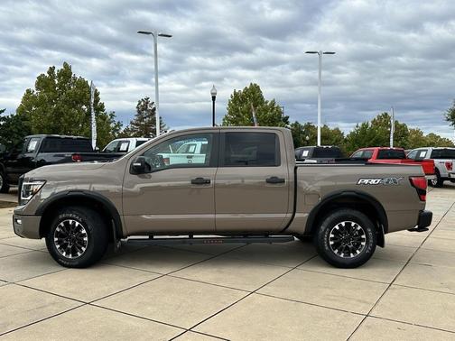 2020 Nissan Titan PRO-4X