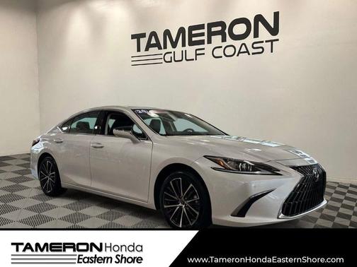 Eminent White Pearl 2024 Lexus ES 350 Base