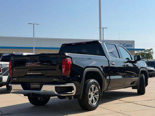 Onyx Black 2025 GMC Sierra 1500 SLT