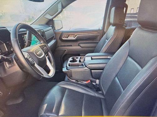 Onyx Black 2025 GMC Sierra 1500 SLT