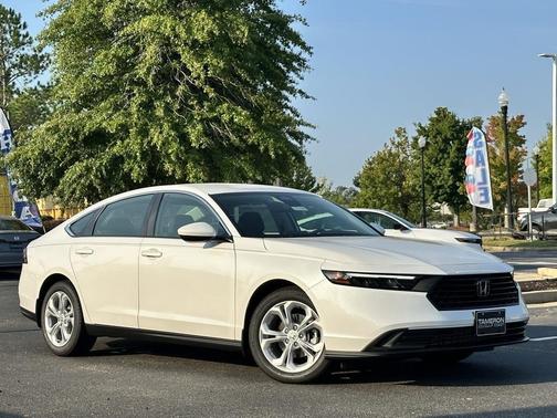 2025 Honda Accord LX 1.5T