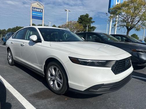 2025 Honda Accord LX 1.5T