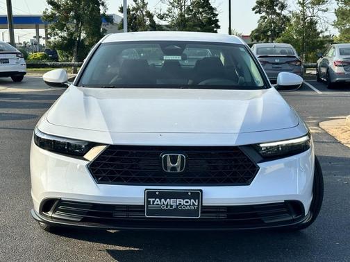 2025 Honda Accord LX 1.5T