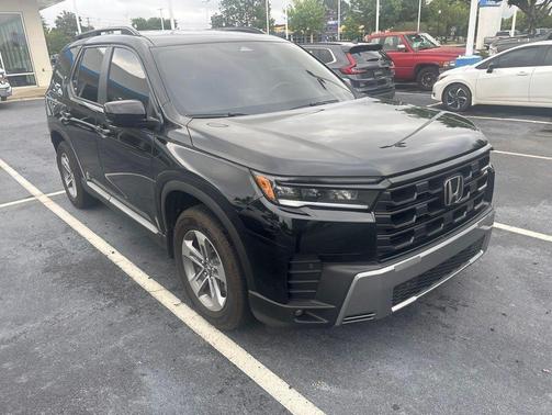 Crystal Black Pearl 2026 Honda Pilot EX-L