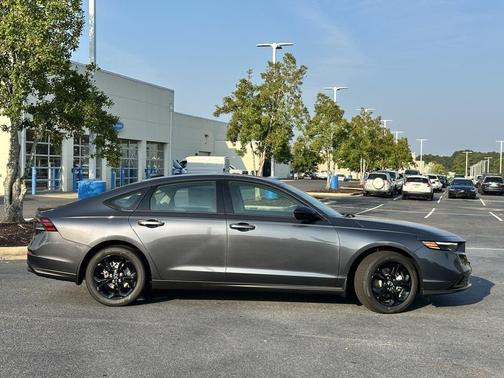 2025 Honda Accord Sport SE 1.5T