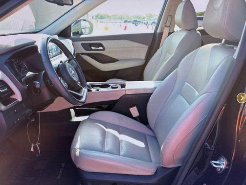 Super Black 2023 Nissan Rogue SL