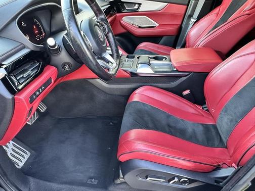 2022 Acura MDX A-Spec Package