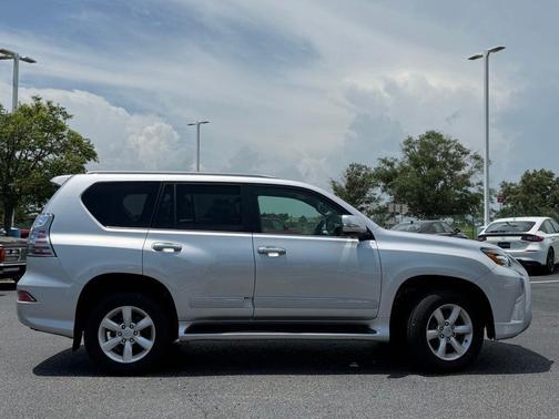 Silver Lining Metallic 2019 Lexus GX 460 Premium