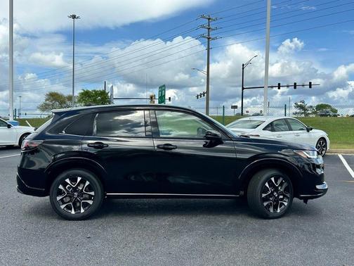 Crystal Black Pearl 2026 Honda HR-V EX-L