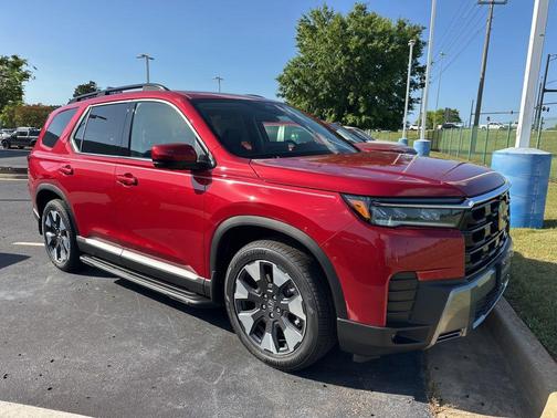 Radiant Red Metallic II 2026 Honda Pilot Elite