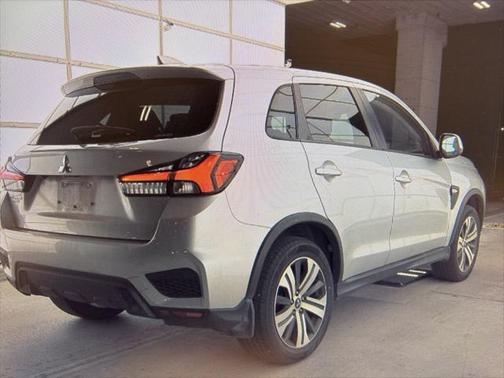 2023 Mitsubishi Outlander Sport 2.0 ES