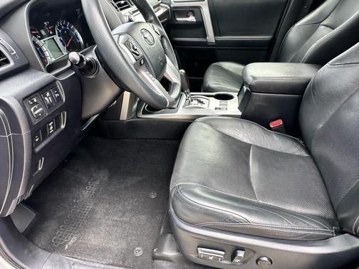 2019 Toyota 4Runner TRD Off Road