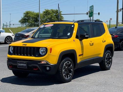 Solar Yellow Clearcoat 2023 Jeep Renegade Trailhawk