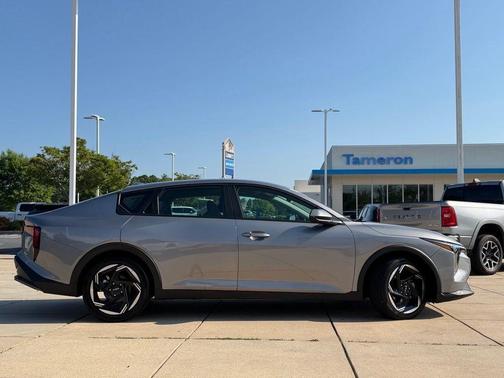 Steel Gray 2025 Kia K4 EX