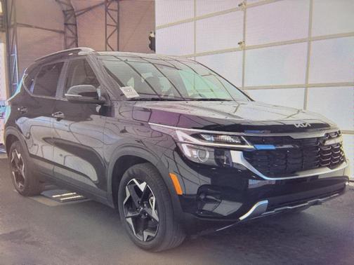 2025 Kia Seltos EX
