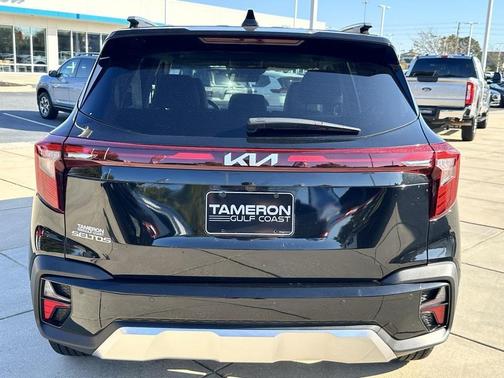 2025 Kia Seltos EX